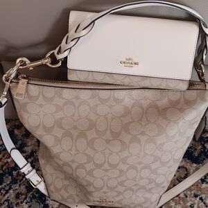 Coach Signature Canvas and Leather Bag Set Includes Matching Wallet Like New